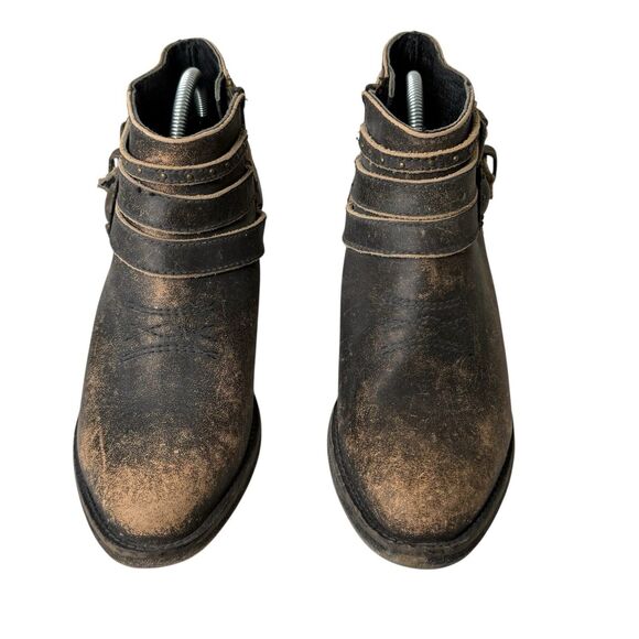 Circle G by Corral Distressed Western Bootie Harness Concho Buckle Cowgirl Sz 9M - Picture 2 of 12